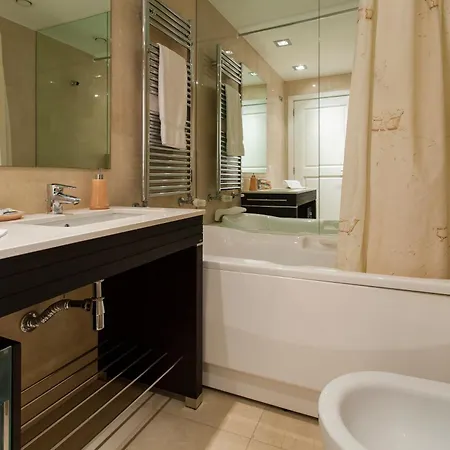 Apartment Joivy Stunning Design In Chiado *