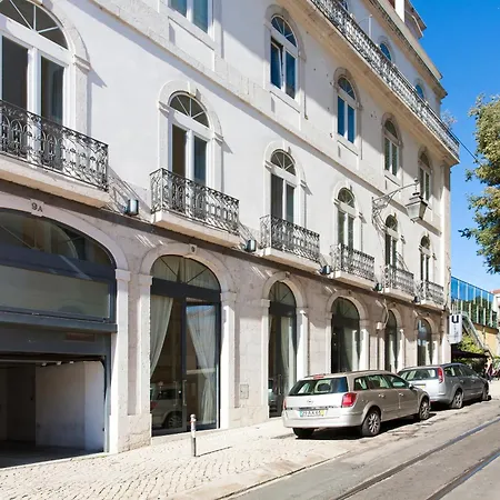 Joivy Stunning Design In Chiado Apartment Lisbon