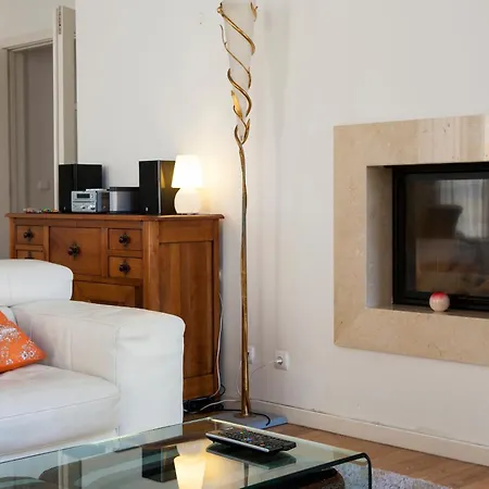 Joivy Stunning Design In Chiado *