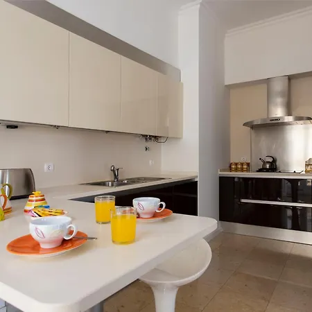 Guestready - Stunning Design Apartments In Chiado * ליסבון