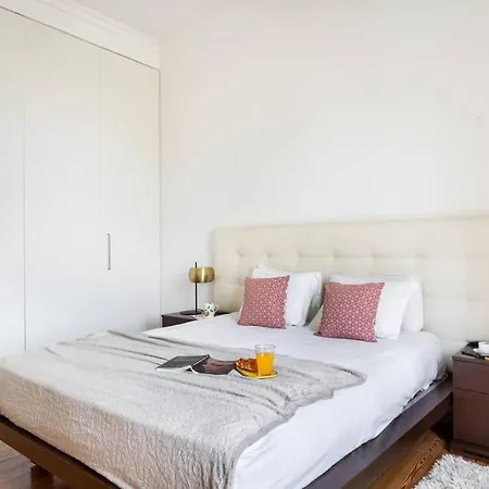 Apartment Guestready - Stunning Design In Chiado *